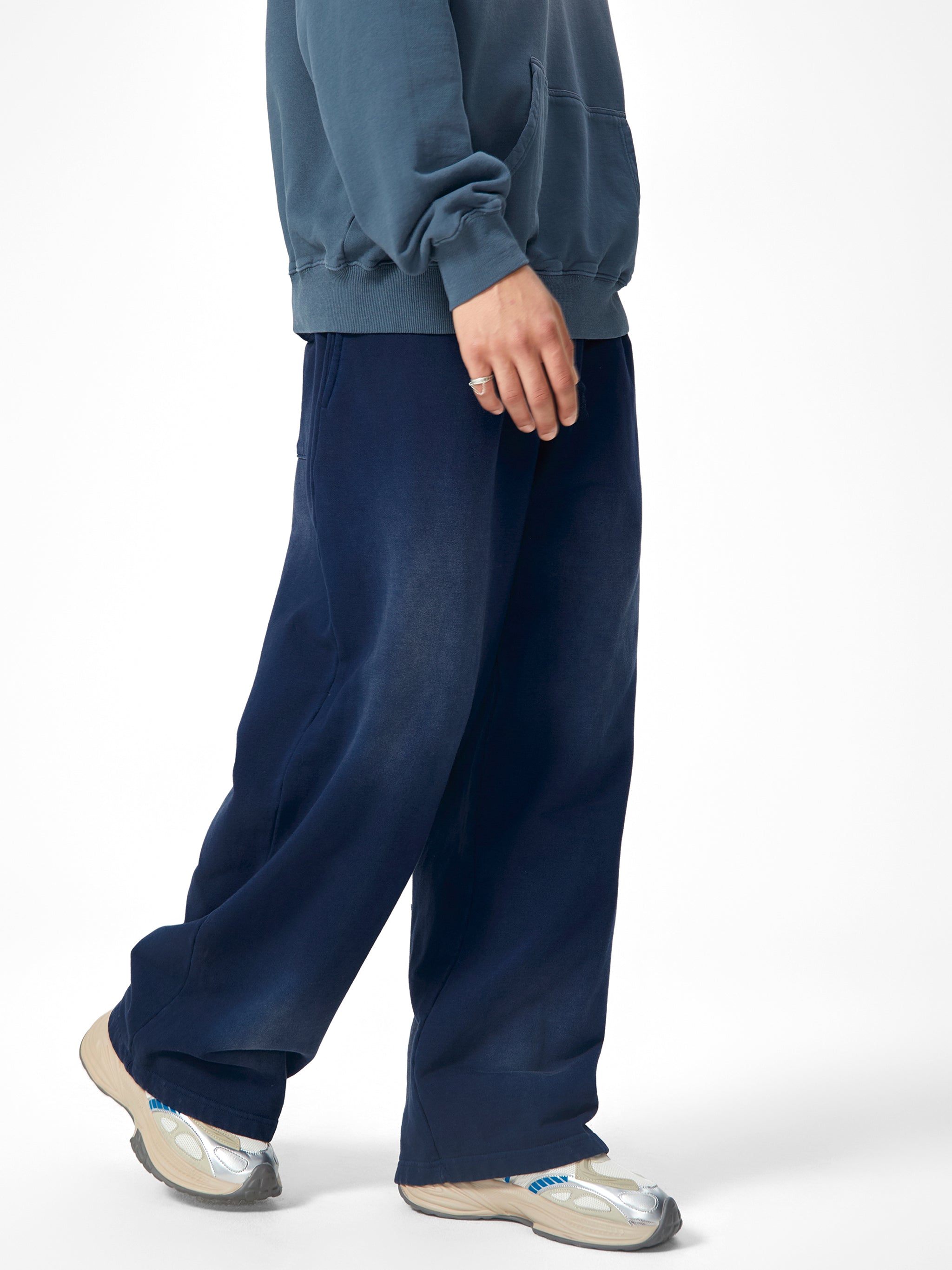 Baggy Monkey Wash Sweats